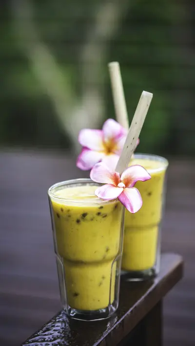 Teach you to make mango drink 3