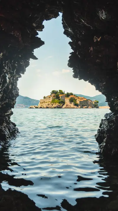 4 countries delayed by names