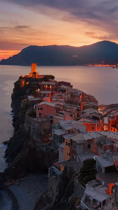 Travel The World (25)