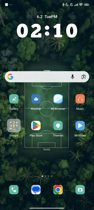 Green Soccer Field - Screenshot 2