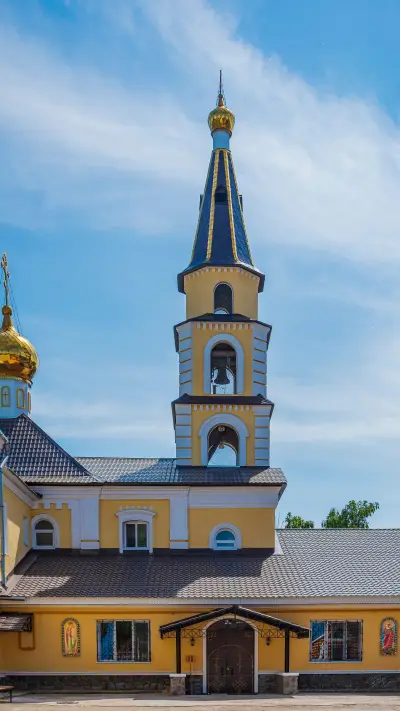 Yellow and White Church, A Beacon of Peace in Nature - Screenshot 1