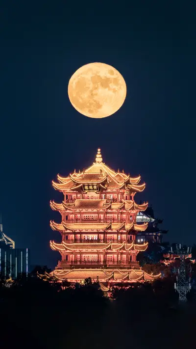 Who is the first floor in the world