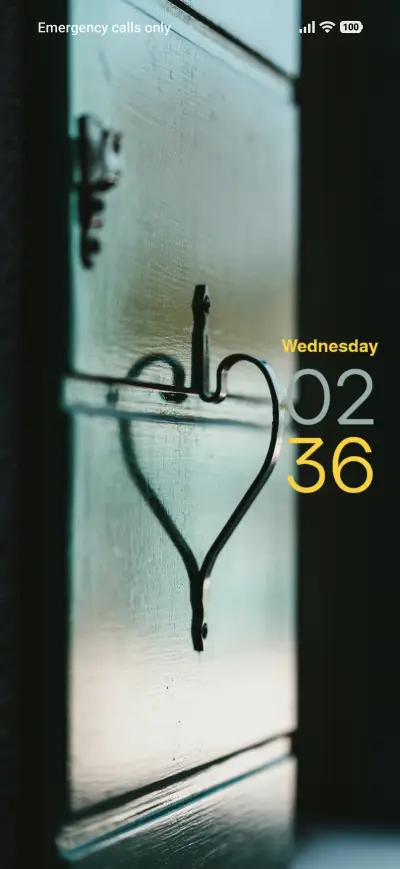 Grey Heart THEME for Xiaomi MIUI HyperOS
