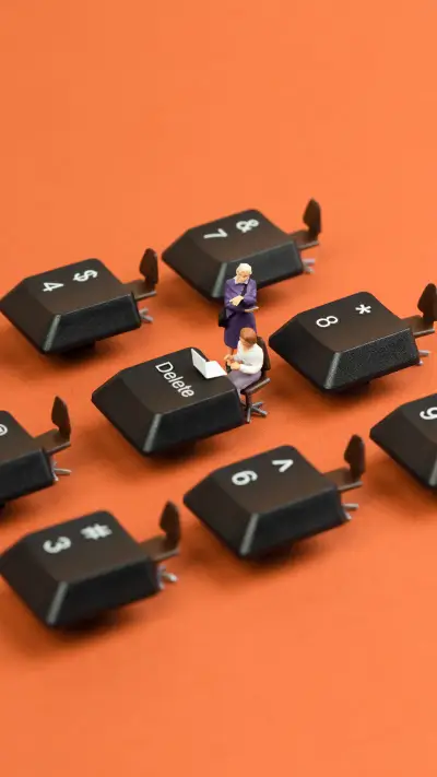 Whats wrong with the keyboard being messed up - Screenshot 1