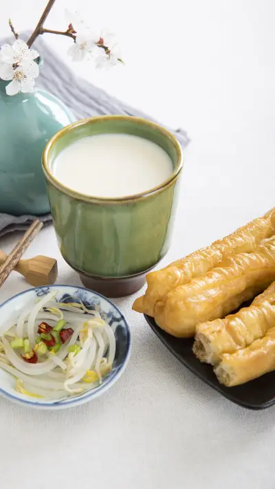 The most common breakfast for office workers is 38