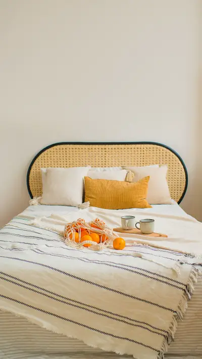 Macrame string bag with oranges