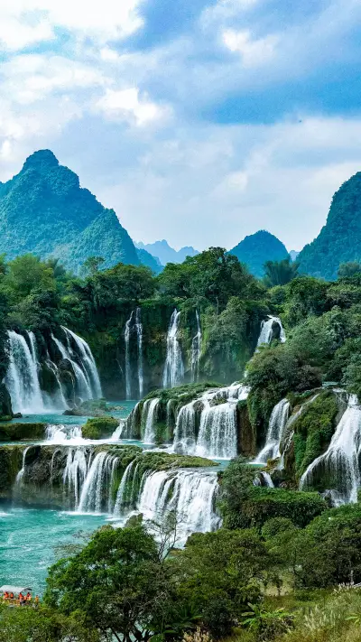 Come to chongzuo to see the flowing landscape scroll