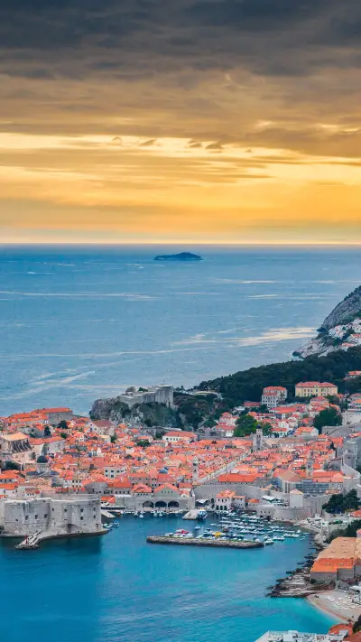 Panoramic aerial view of the historic town of Dubrovnik