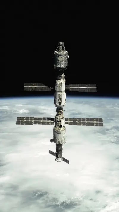 Why the oxygen consumption is endless in the space