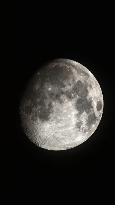 Explore the dark side of the moon 02