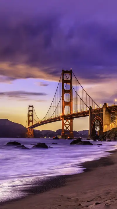 The Golden Gate Bridge at dusk