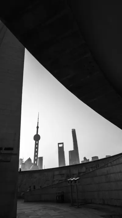 Black and white city scenery