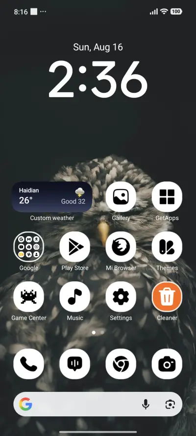 Monochrome Feather - Screenshot 2
