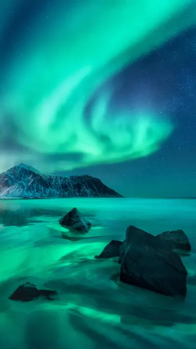 Northern lights photography competition 34
