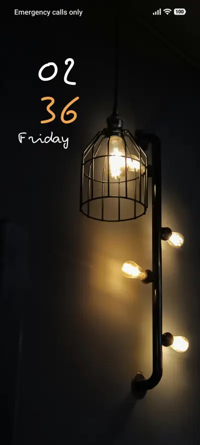 Industrial Lamp 🏭