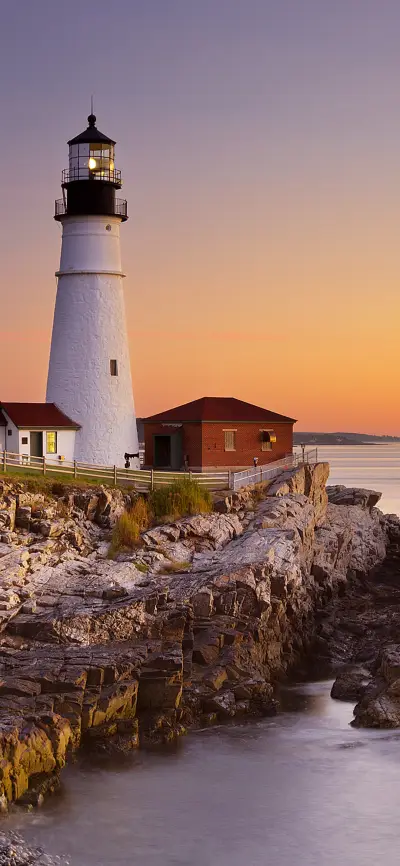 The Lighthouse in the Sunset-PAIXIN