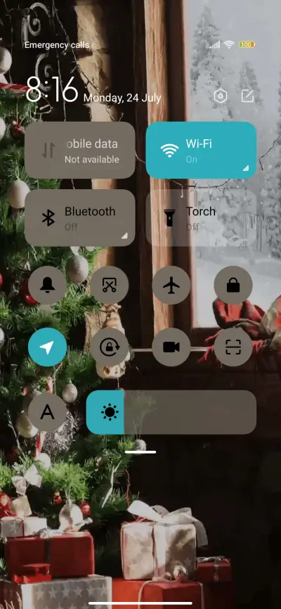 Outside the window - Screenshot 5