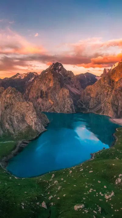 Jade from the plateau