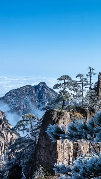 Famous Mountains in China 6