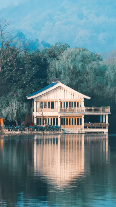 West Lake Huagang 04