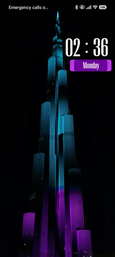 Blue Building - Screenshot 1