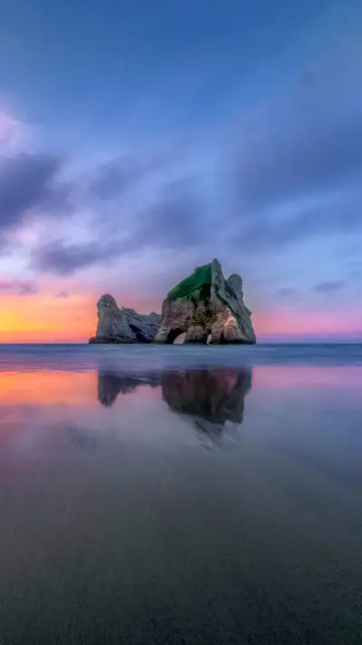 New Zealand Waraniki beach