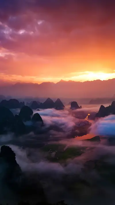 Wandering in time 74