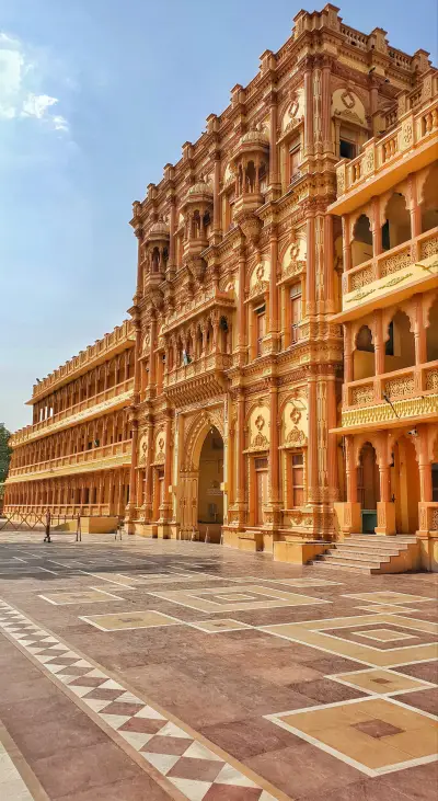 Palace (11) - Screenshot 1