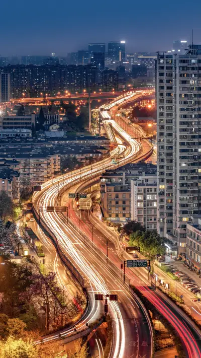 You can settle down by joining friends - Screenshot 1