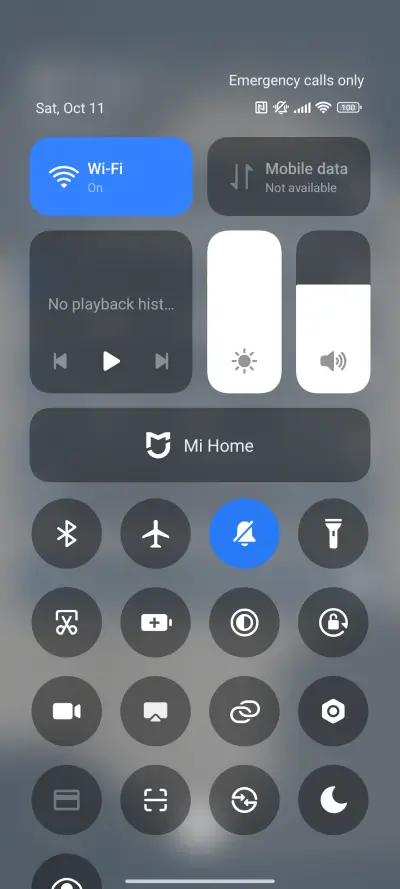 Calm blue space - Screenshot 5