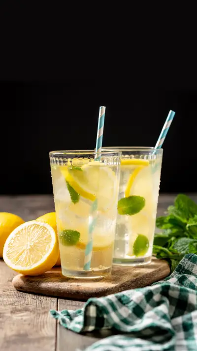 Learn to eat cold drinks correctly