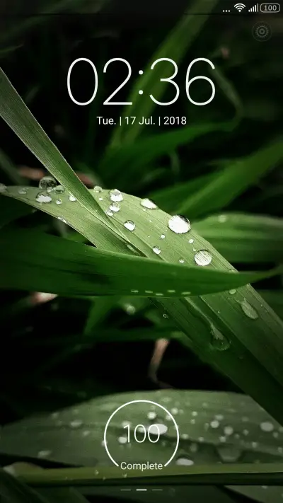 Black - Screenshot 1