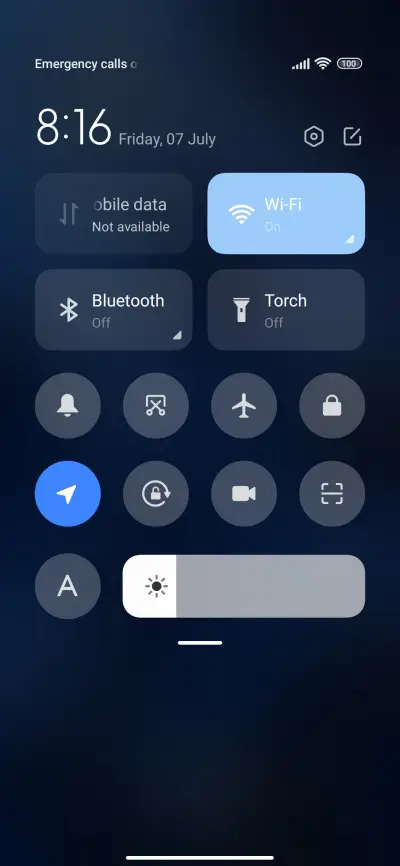 statues of men - Screenshot 5